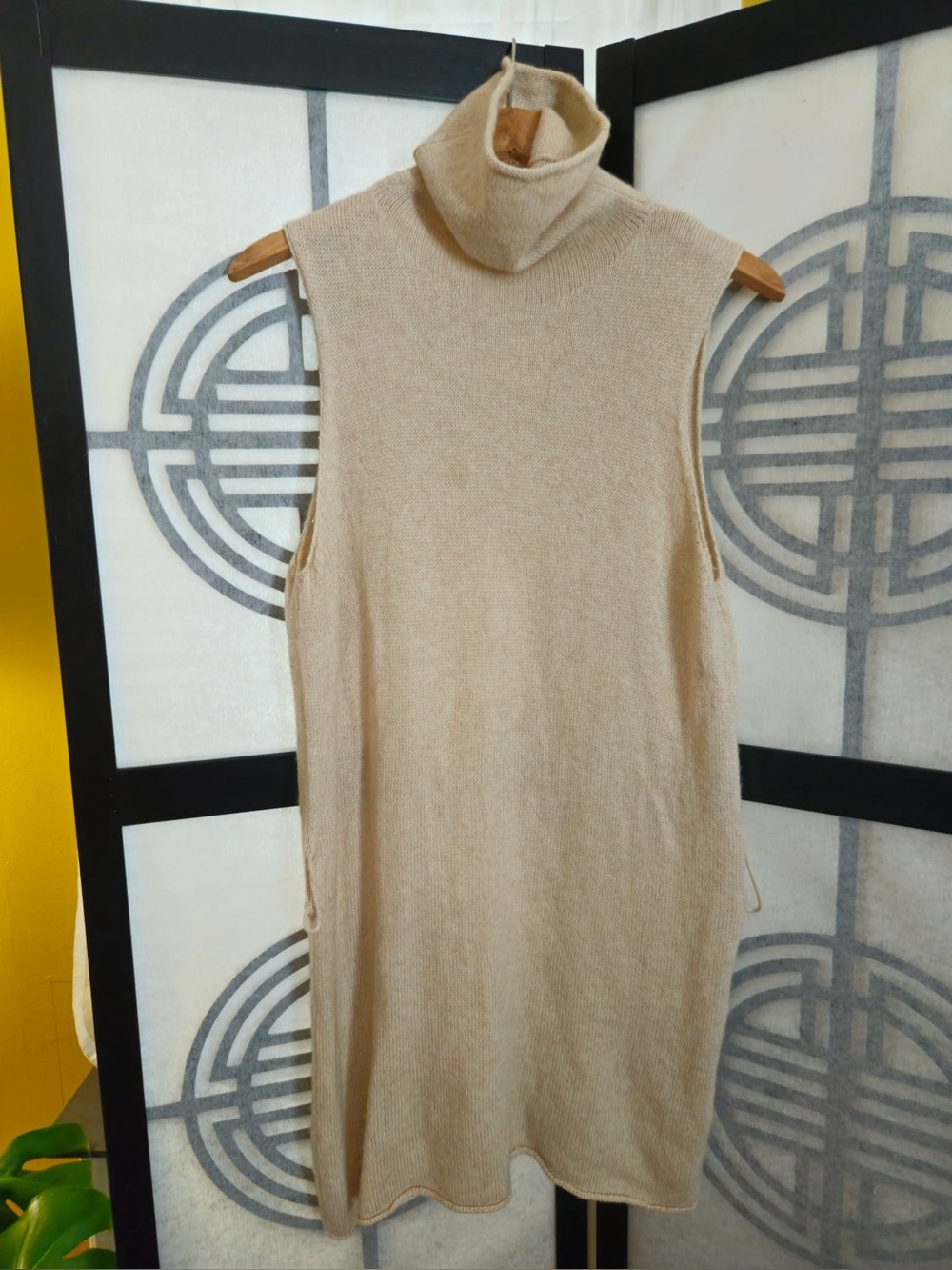 Vince Wool/cashmere sweater dress